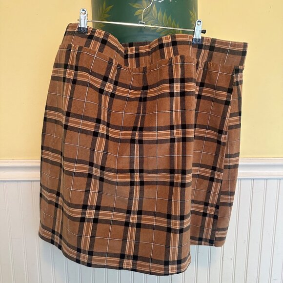 Plaid Button-Front A-Line Skirt With Pockets Torrid  Cotton Polyester  Brown Bla - Picture 2 of 6